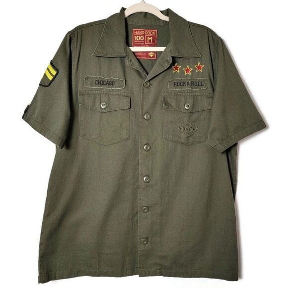 Hard Rock Cafe Mens Chicago Green Military Patch Short Sleeve Button Up Shirt M - Picture 1 of 8